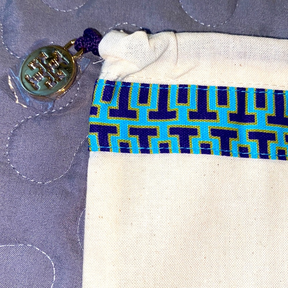 ❤️SALE❤️Tory Burch small dust bag, never used!